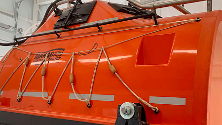 FFLBS-B Free fall lifeboat simulator (with real control organs, сlass B)